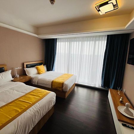 Aeontower Suites&Hotel By Cmc Davao City Eksteriør billede