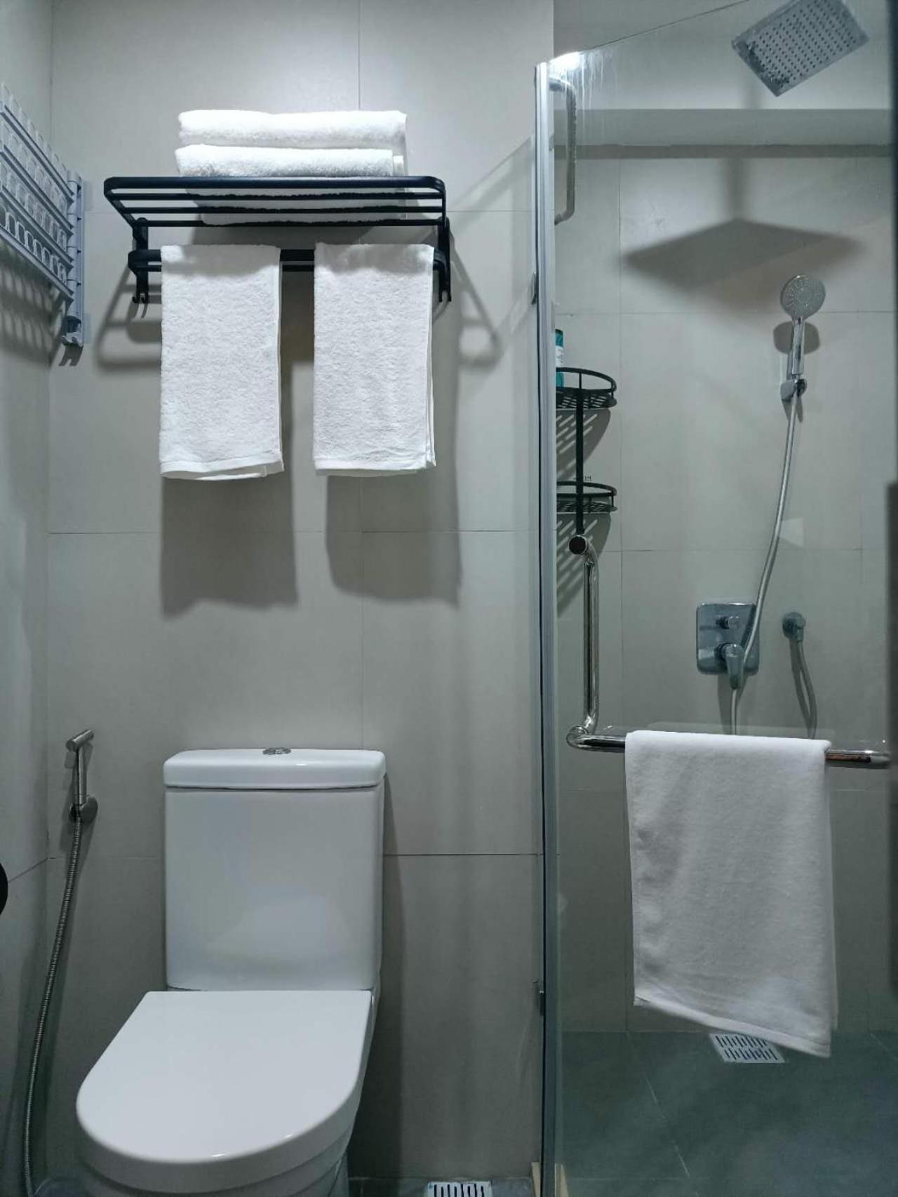 Aeontower Suites&Hotel By Cmc Davao City Eksteriør billede