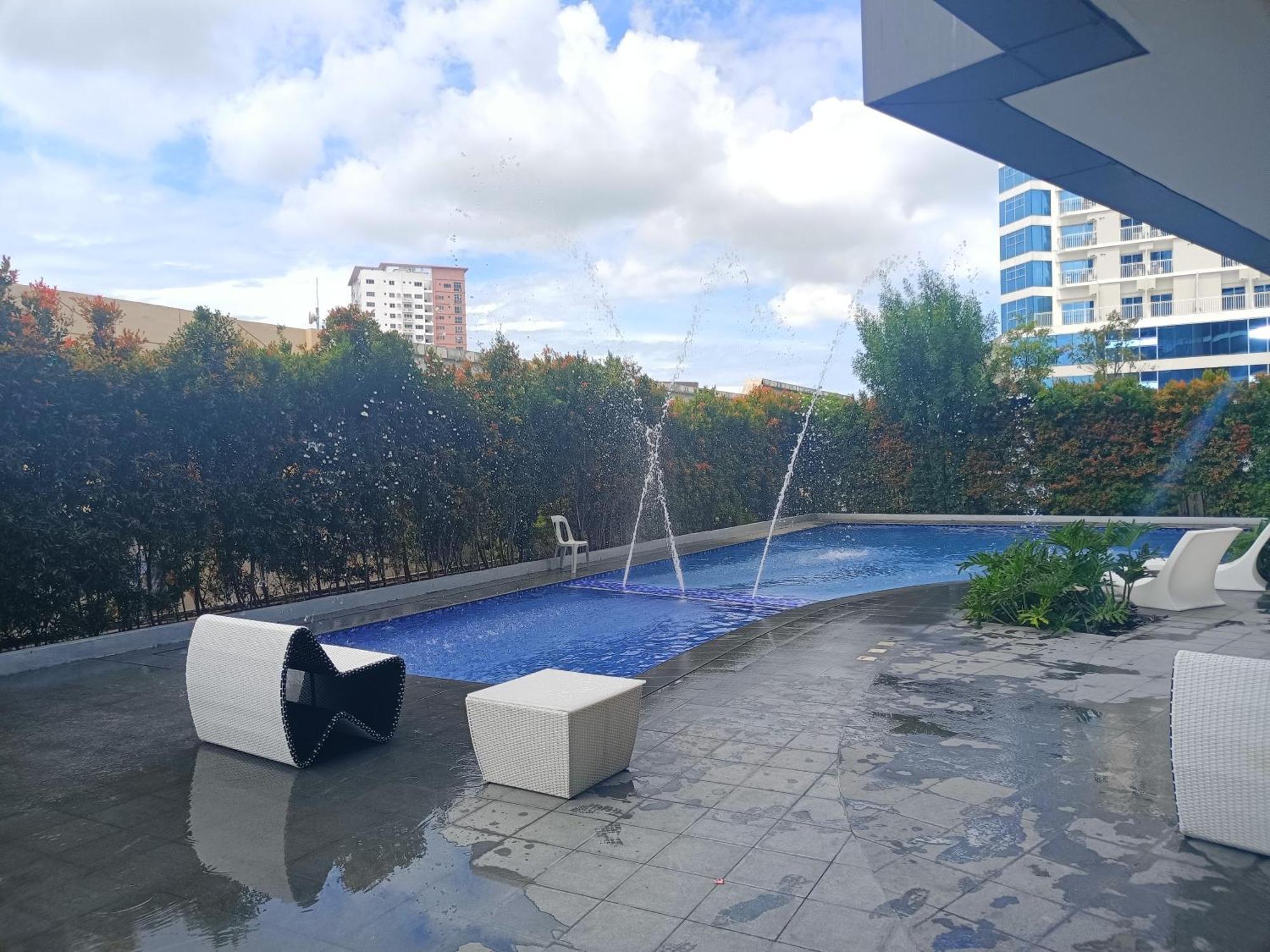 Aeontower Suites&Hotel By Cmc Davao City Eksteriør billede